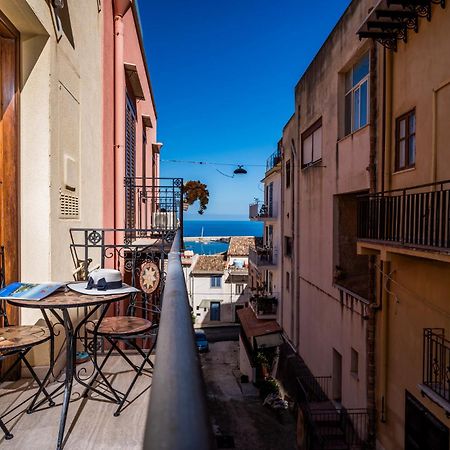 Casa Vacanze Peperoncino Кастелламмаре-дель-Голфо Экстерьер фото